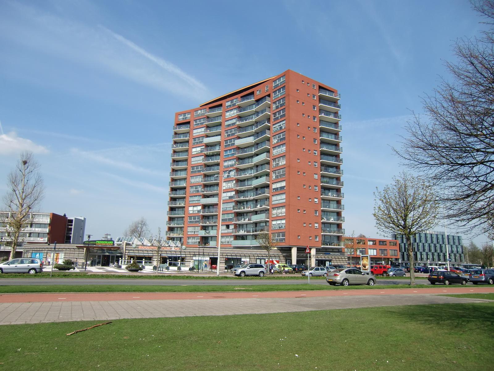 Mia van IJperenplein 199